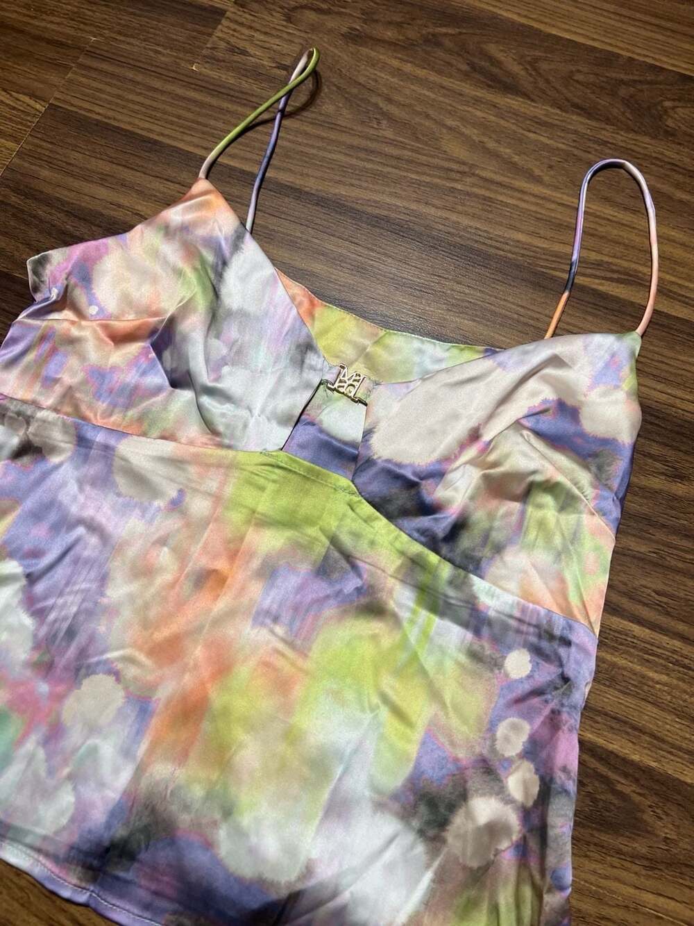 Missguided Metal Logo Detail Cut-Out Cami Top in Pastel Watercolor Print